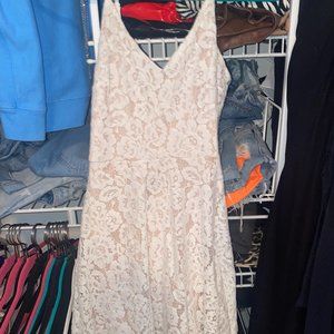 WHITE LACE DRESS